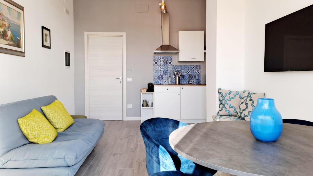Le Case Di Ale - Holiday Homes ساليرنو المظهر الخارجي الصورة