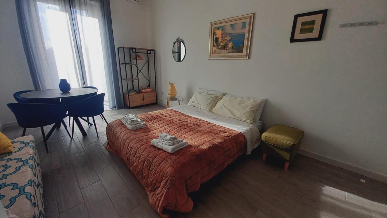 Le Case Di Ale - Holiday Homes ساليرنو المظهر الخارجي الصورة